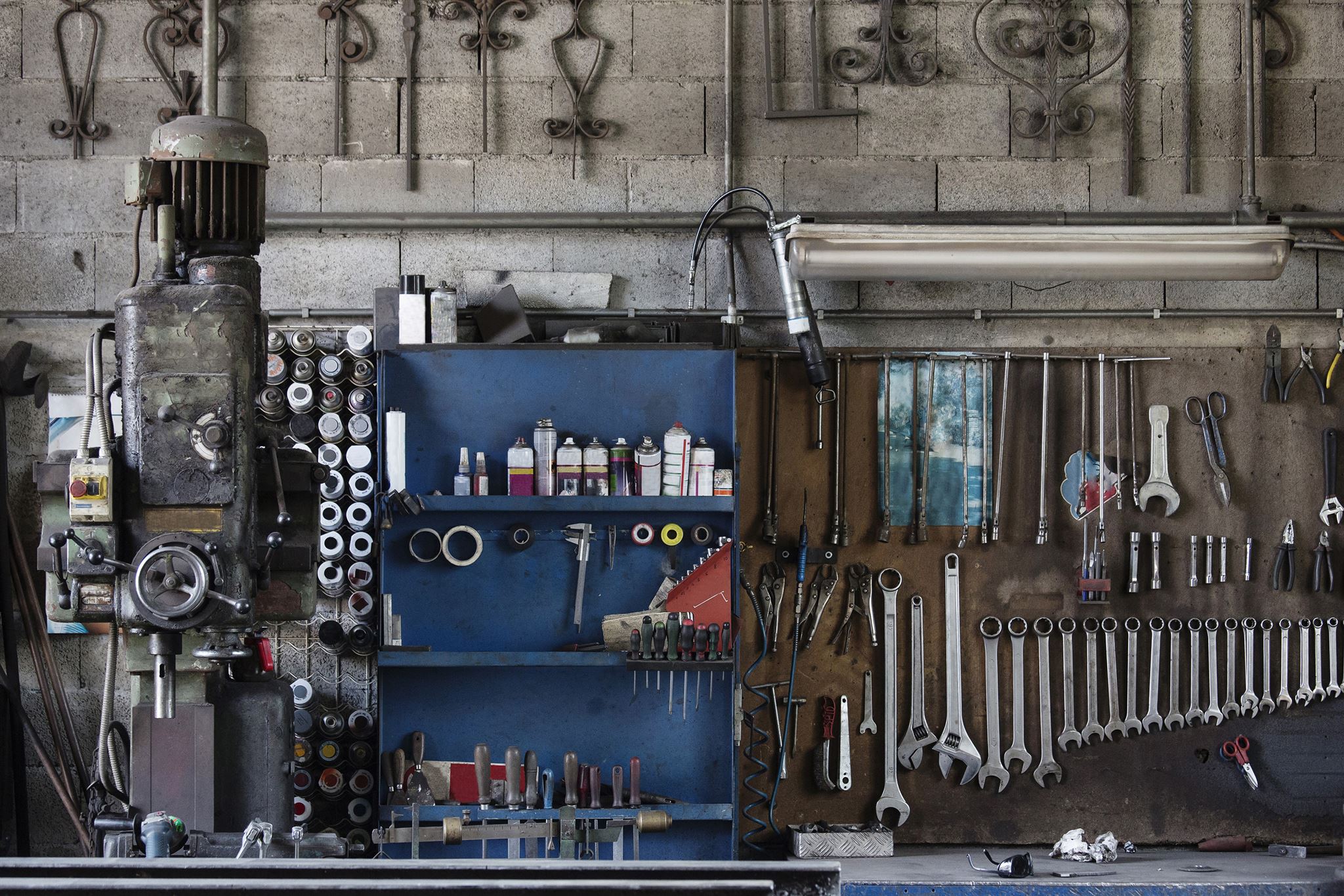 Tools-at-mechanic-workshop-2